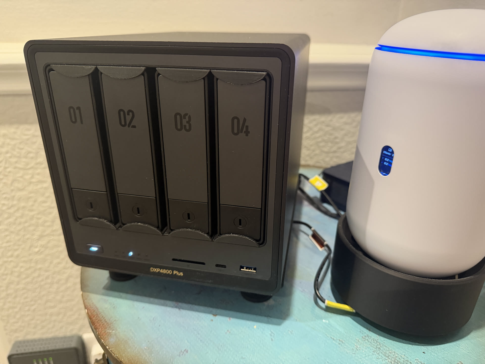 Drive bay clips installed